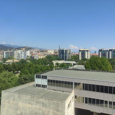 Una Finestra Su Savona Exterior foto